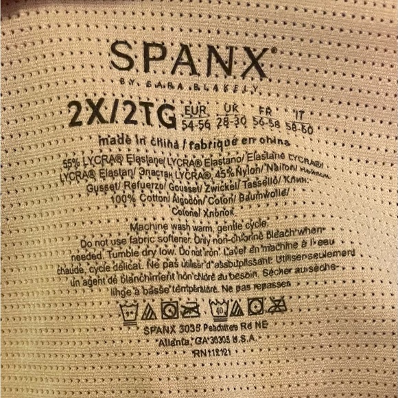 NWT 2 pairs SPANX Under Statements seamless thongs size 2X - Picture 4 of 7